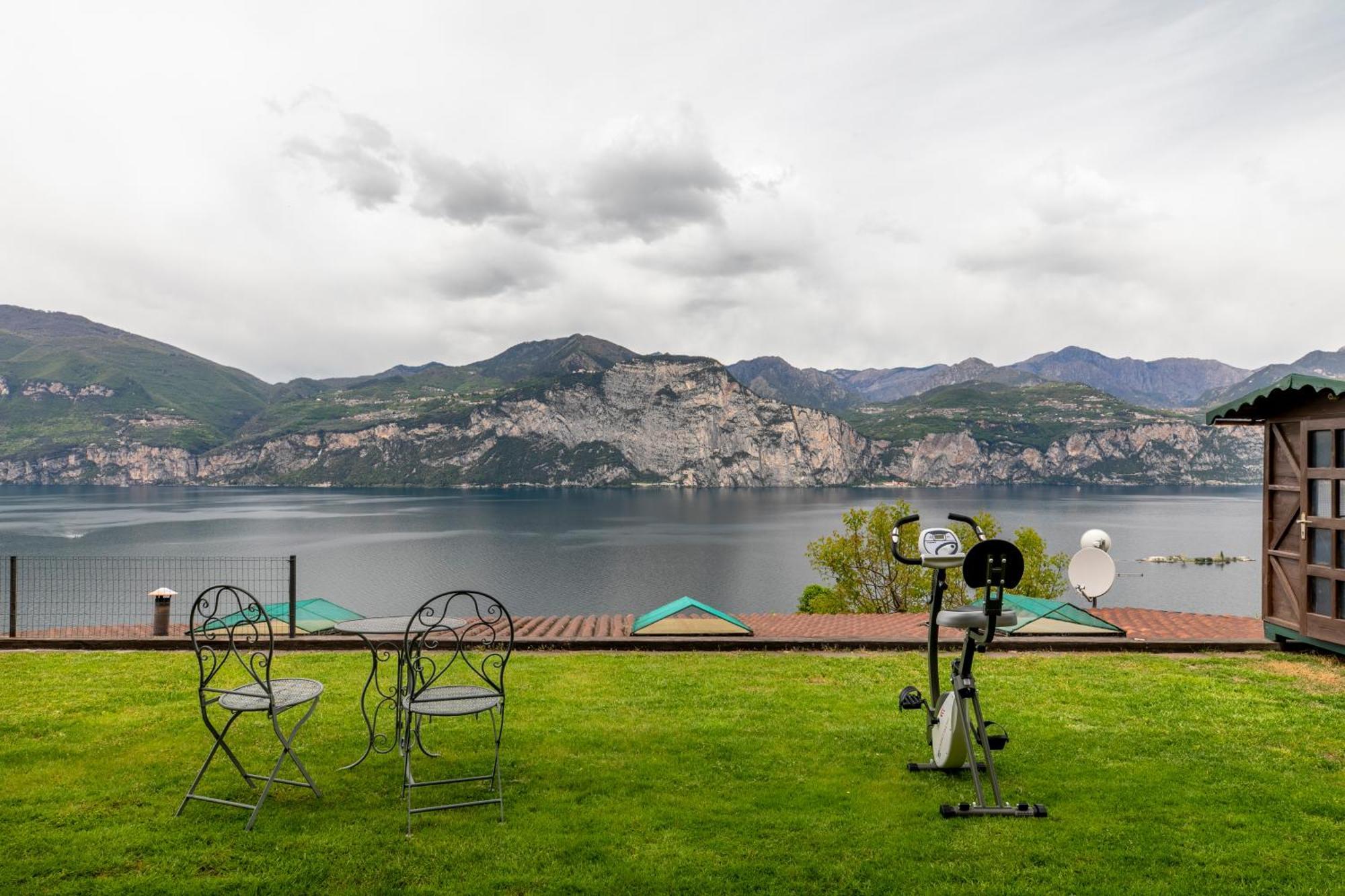 Appartamentino Del Sole - Vista Brenzone sul Garda